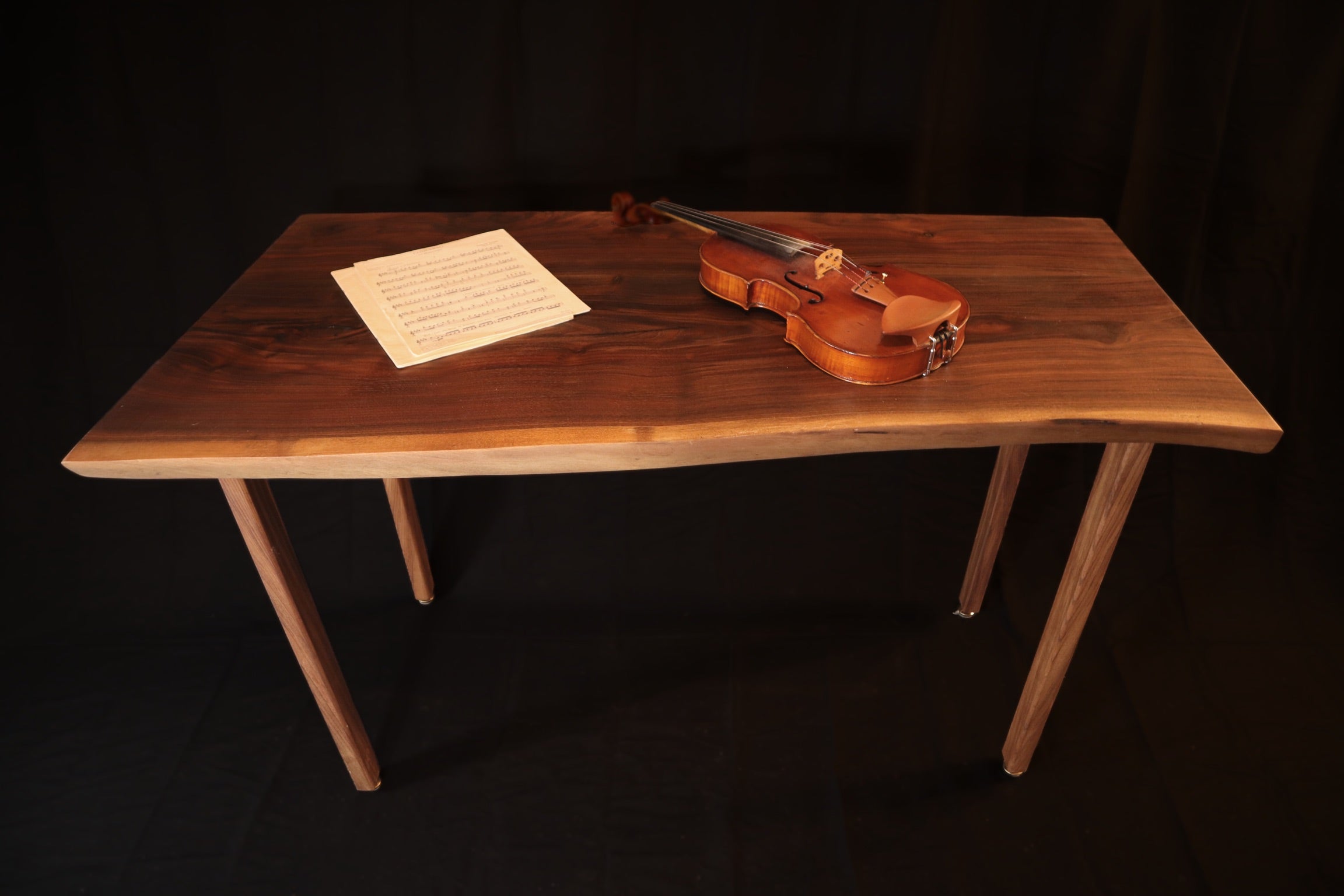 Live Edge Walnut Desk – Handcrafted Solid Wood