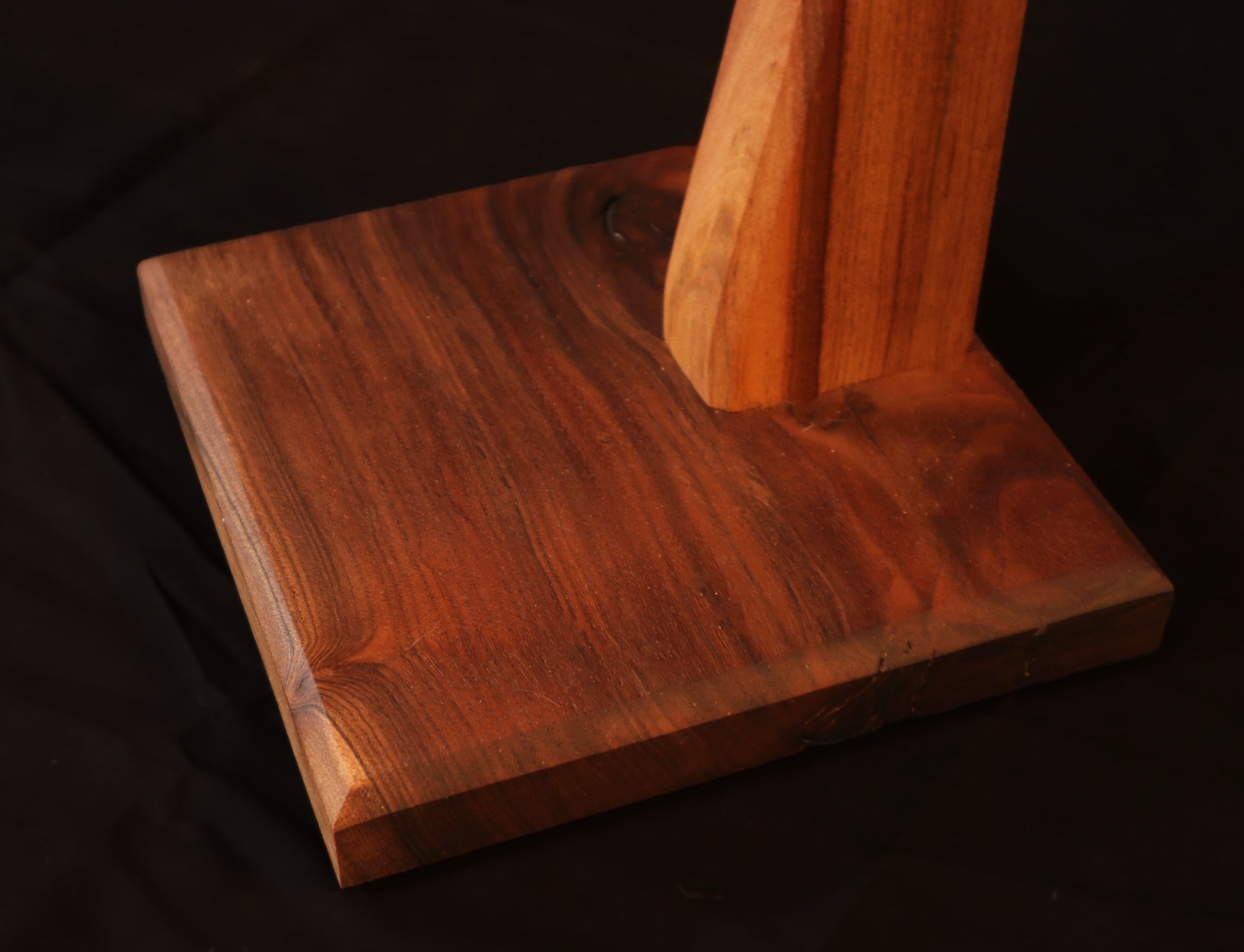 Handmade Northern Elm & Walnut Instrument Stand – Modern Wooden Display for Guitars, Violins, Cellos and More | Luxury Music Gift