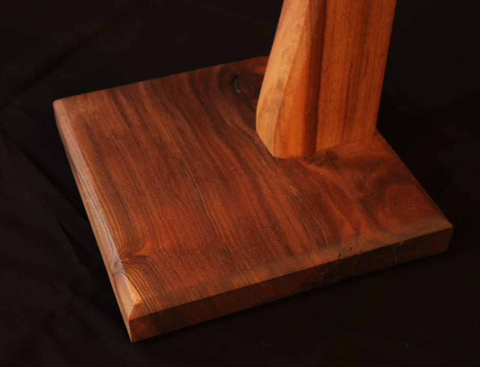 Handmade Northern Elm & Walnut Instrument Stand – Modern Wooden Display for Guitars, Violins, Cellos and More | Luxury Music Gift