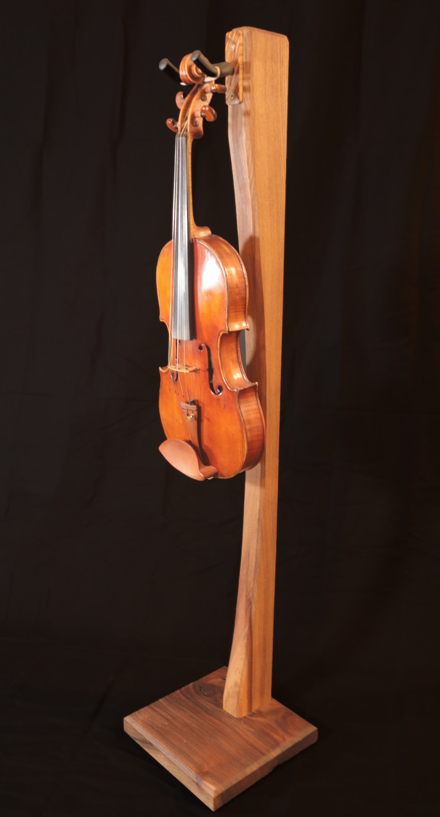 Handmade Northern Elm & Walnut Instrument Stand – Modern Wooden Display for Guitars, Violins, Cellos and More | Luxury Music Gift