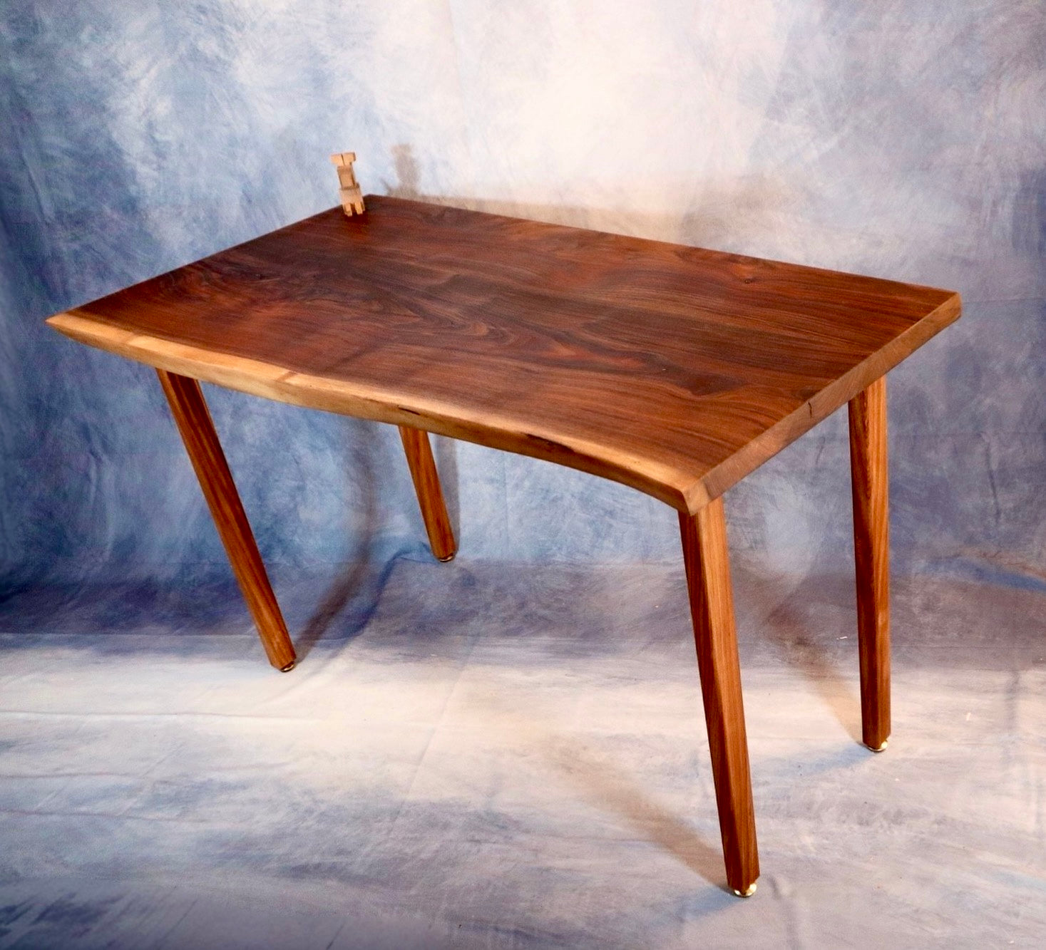 Live Edge Walnut Desk – Handcrafted Solid Wood